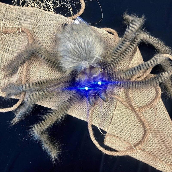 60cm animated dropping spider Halloween decoration with lights and sound