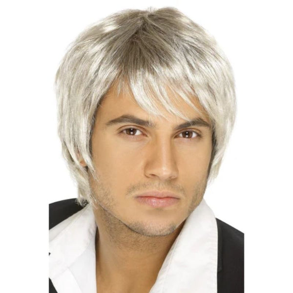 Two-tone blonde and brown boy band style wig with layered cut