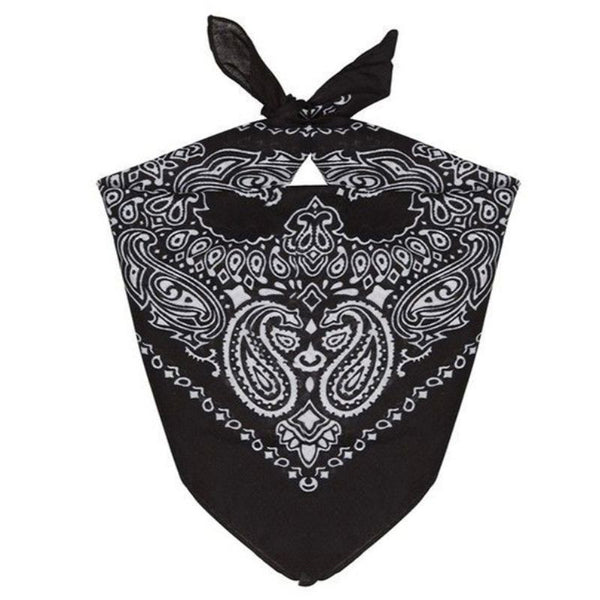 Cowboy bandana in black with paisley print.