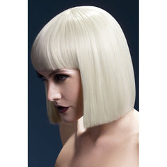 Lola blunt bob wig in blonde, fever, heat resistant.